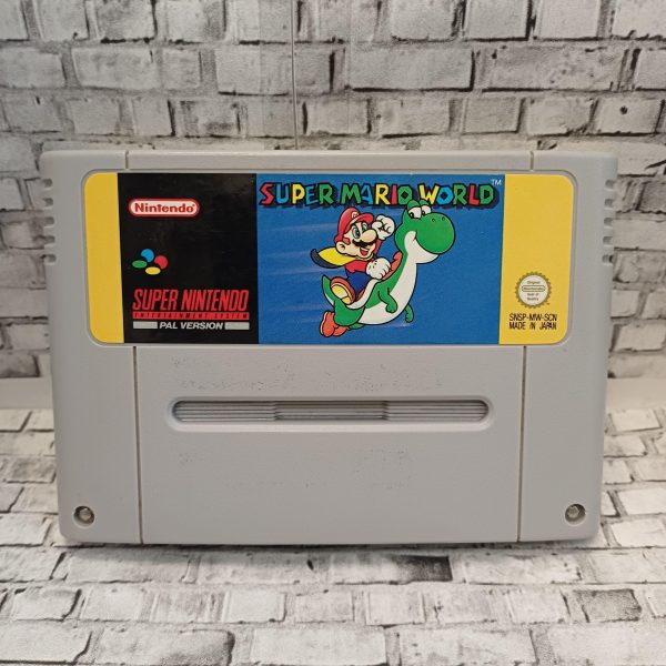 Super Mario World SCN (SNES) Loose