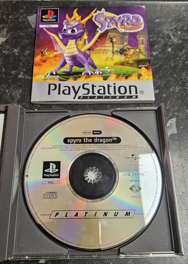 Spyro the Dragon käytetty (PS1) Platinum CIB - Image 3