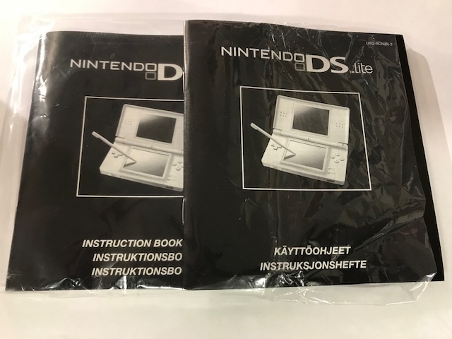 Nintendo DS Lite käytetty vaaleanpunainen (DS) CIB - Image 2