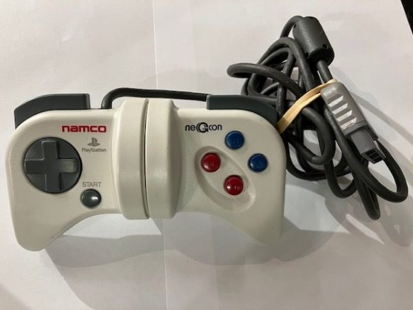 Namco NeGcon ohjain käytetty (PS1)