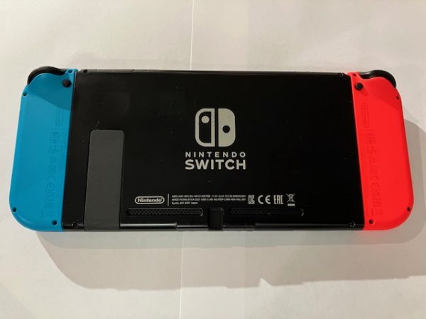 Nintendo Switch V2 Neon Red / Neon Blue käytetty (takuu 6kk) EI SISÄLLÄ TELAKKAA - Image 3