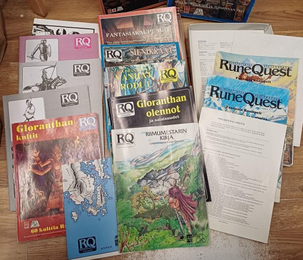 RuneQuest roolipeli kokoelma käytetty - Image 2