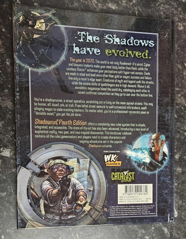 Shadowrun - Fourth Edition Core Rulebook käytetty (Kirja) - Image 2