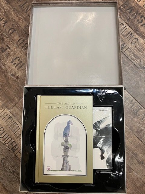 The Last Guardian Collector's Edition käytetty (PS4) CIB - Image 2