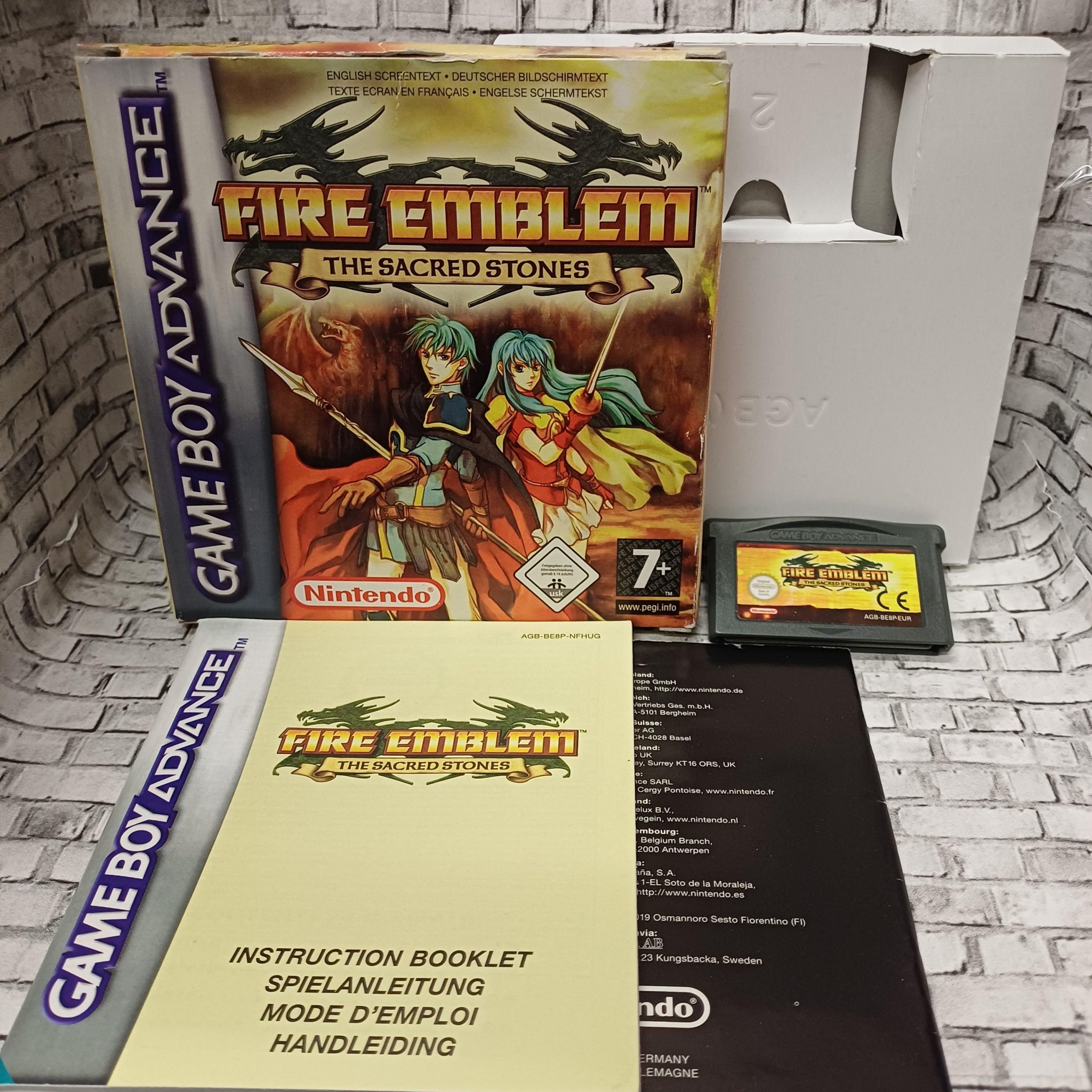 Fire Emblem The Sacred Stones käytetty (GBA) CIB