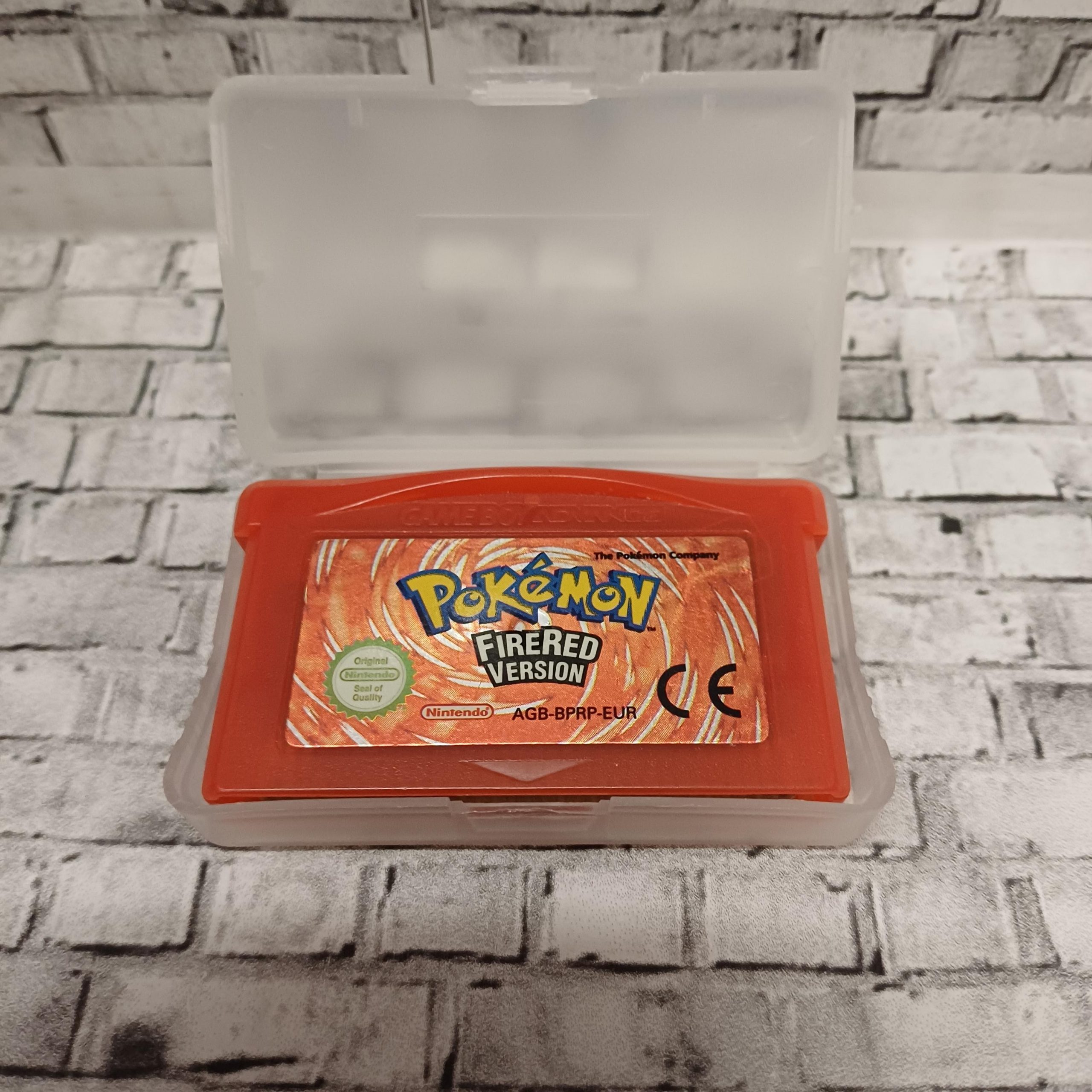 Pokémon FireRed käytetty (GBA) Loose