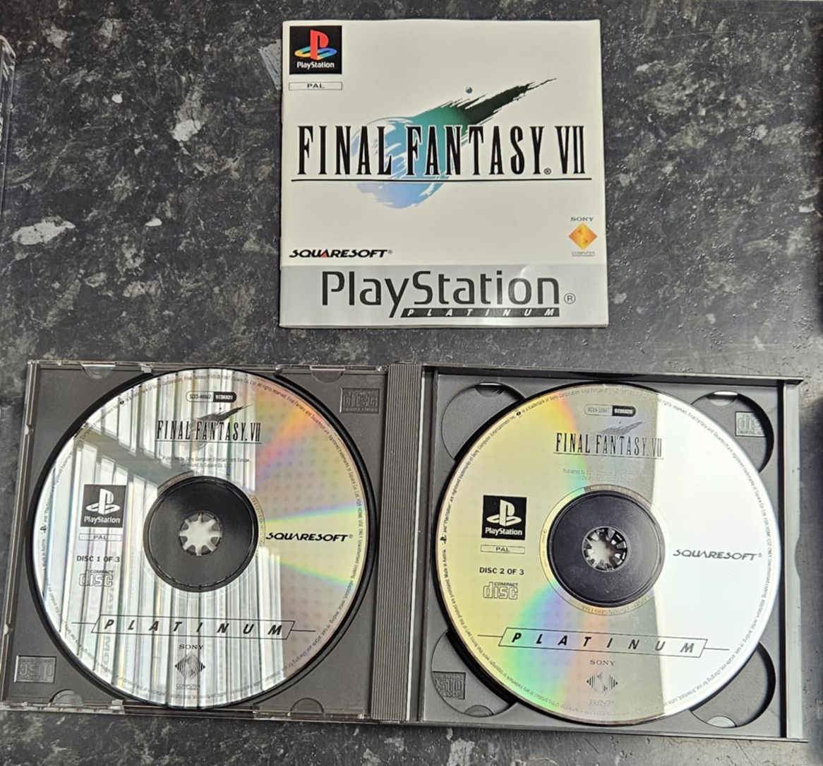 Final Fantasy VII käytetty (PS1) Platinum CIB - Image 3