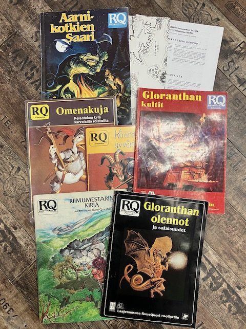 RuneQuest roolipeli kokoelma käytetty - Image 2
