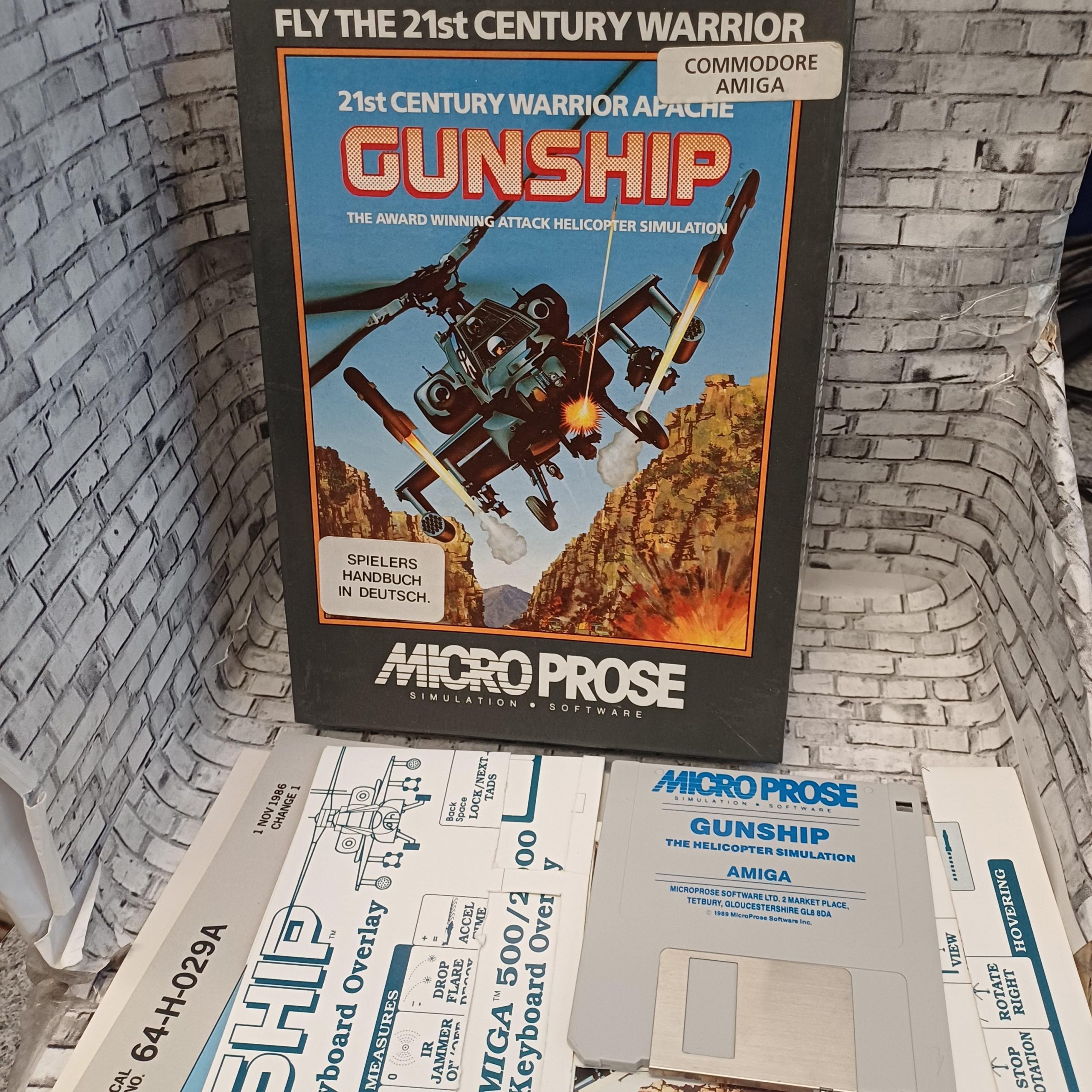 Gunship The Helicopter Simulation käytetty (Amiga)