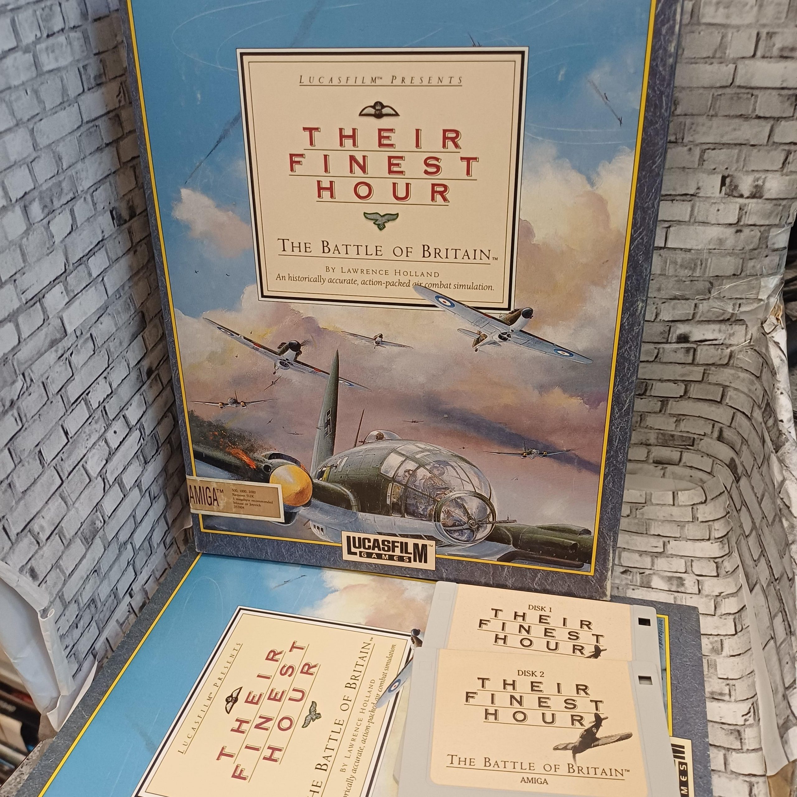 Their Finiest Hour käytetty (Amiga)
