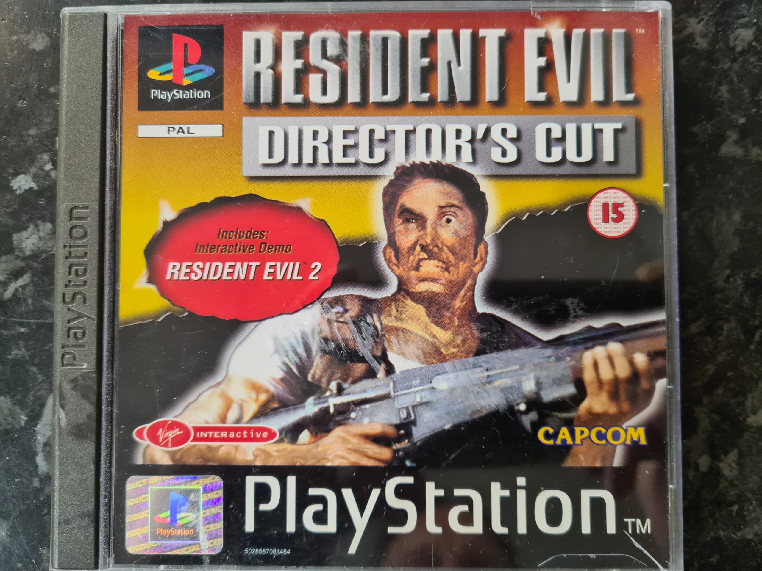 Resident Evil Director's Cut käytetty (PS1) CIB